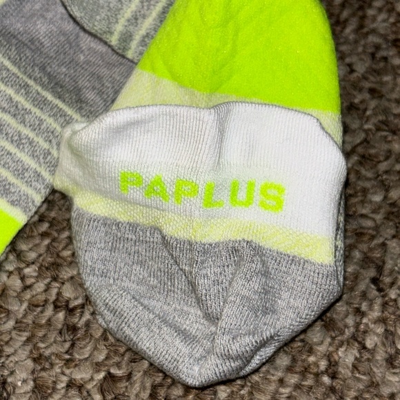 NWOT 9 PAIRS PAPLUS RUNNING SOCKS - Picture 2 of 2